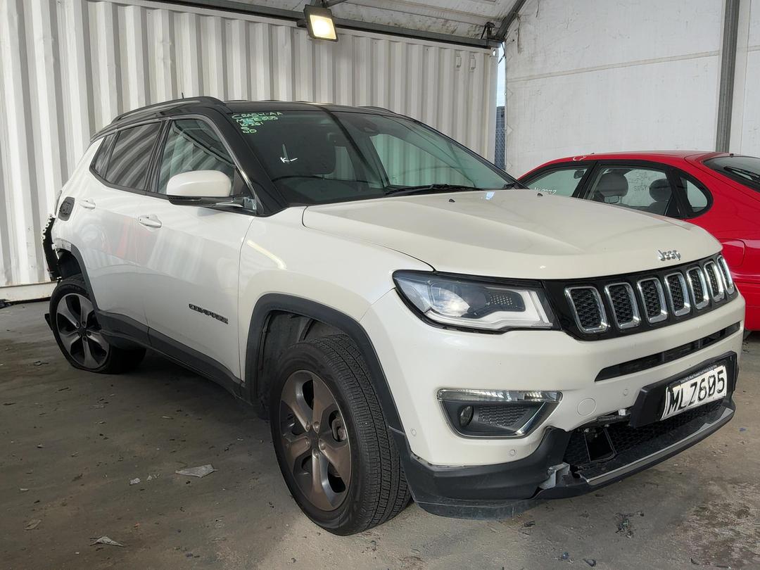 Photo '3' of Jeep Compass Limited Photo '3' of Jeep Compass Limited