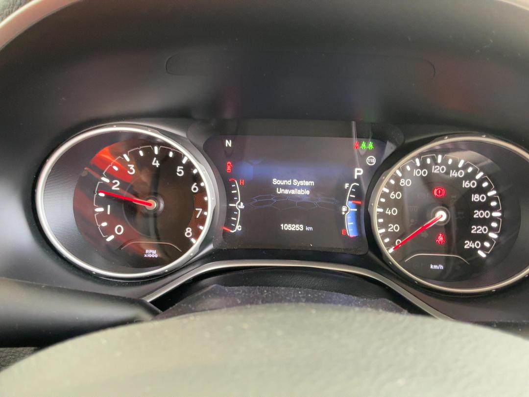 Photo '15' of Jeep Compass Limited Photo '15' of Jeep Compass Limited
