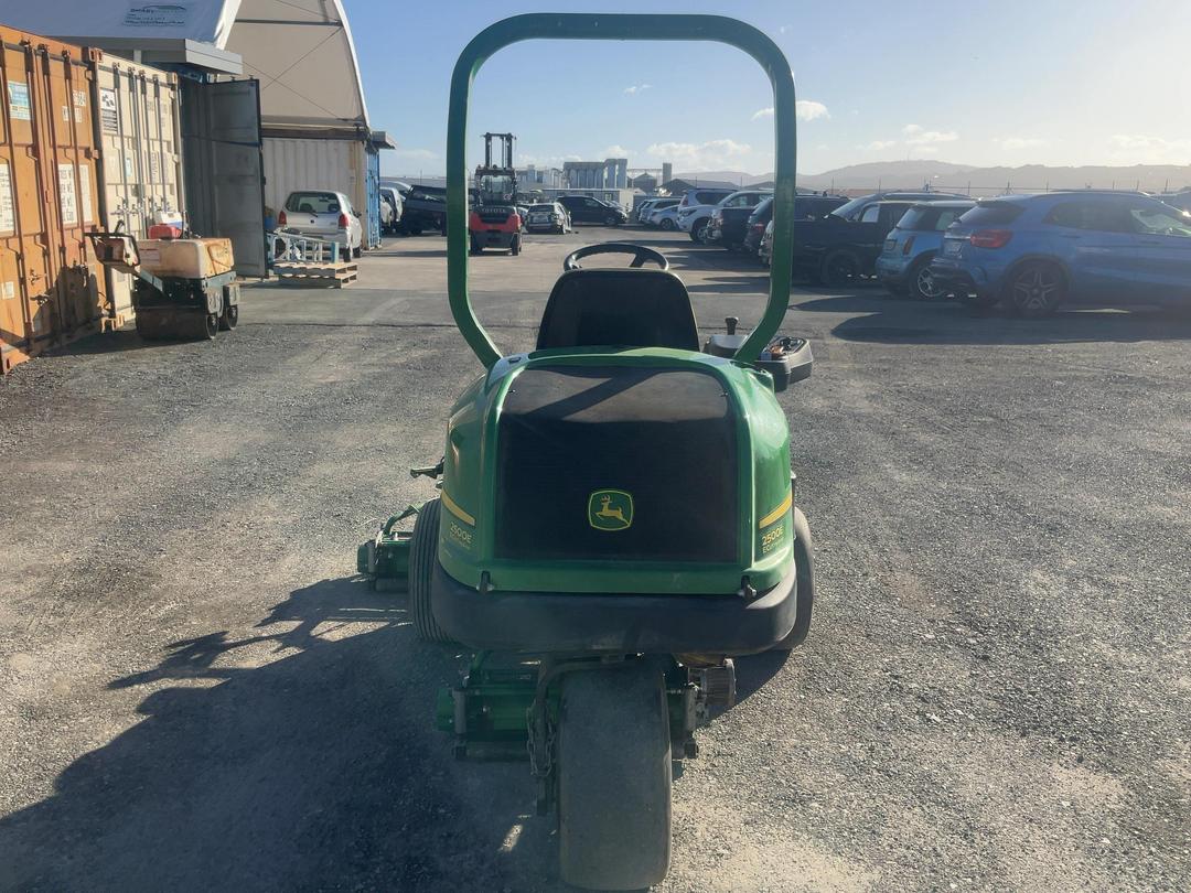 Photo '5' of John Deere 2500EH RGM DSL Mower