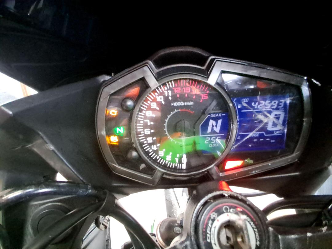 Photo '17' of Kawasaki EX 400