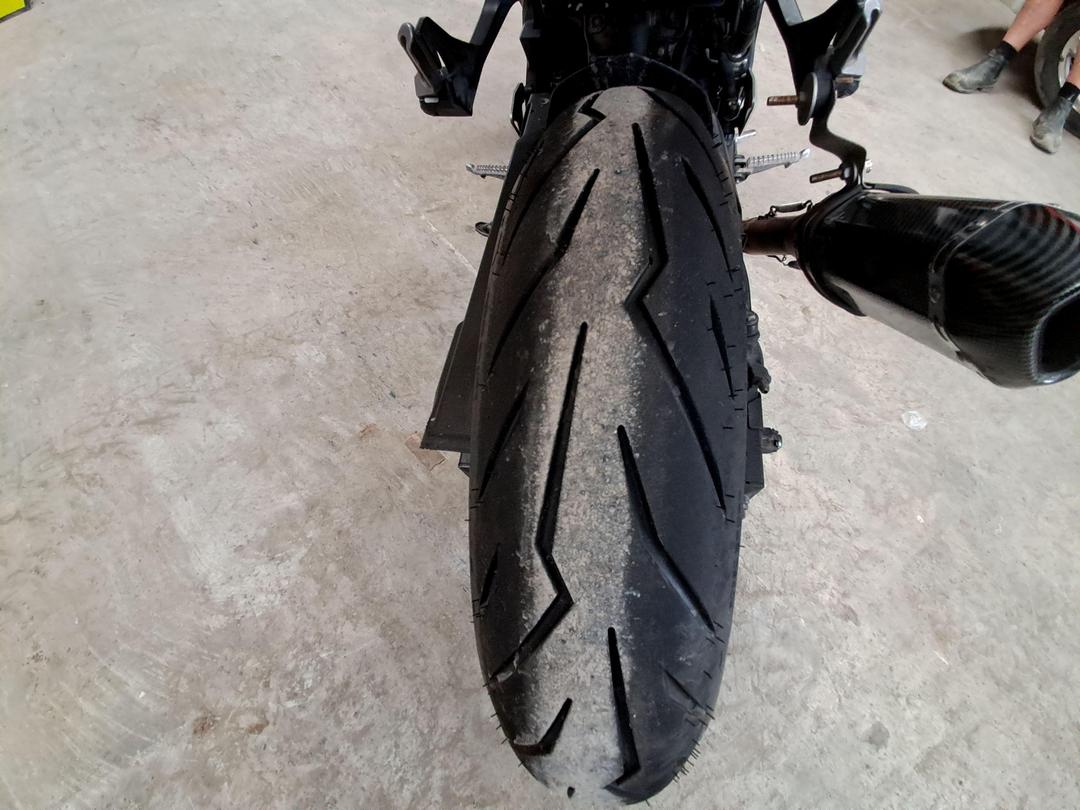 Photo '18' of Kawasaki EX 400