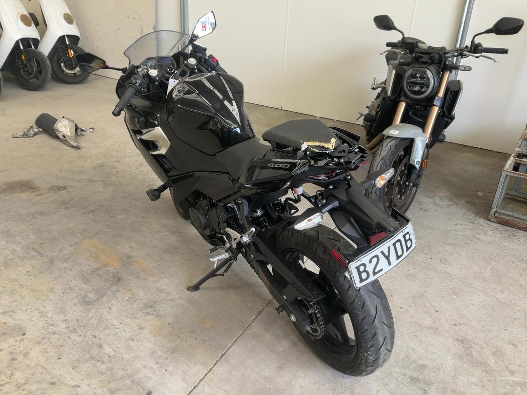 Photo '5' of Kawasaki EX 400G L