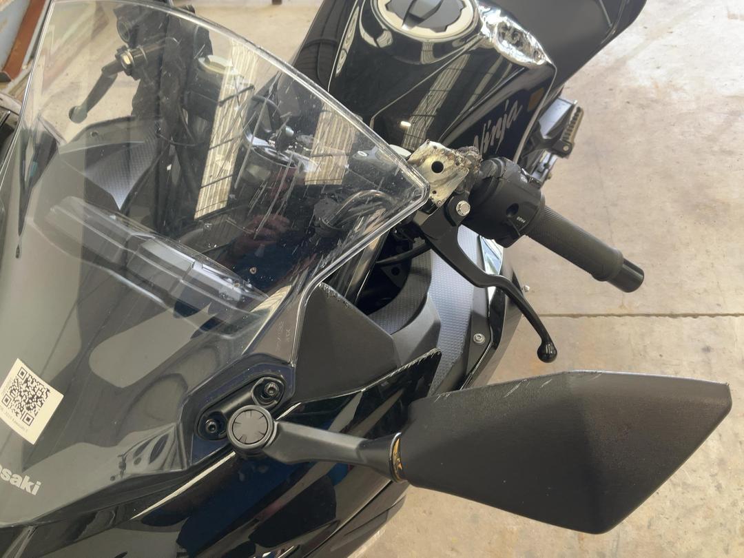 Photo '15' of Kawasaki EX 400G L