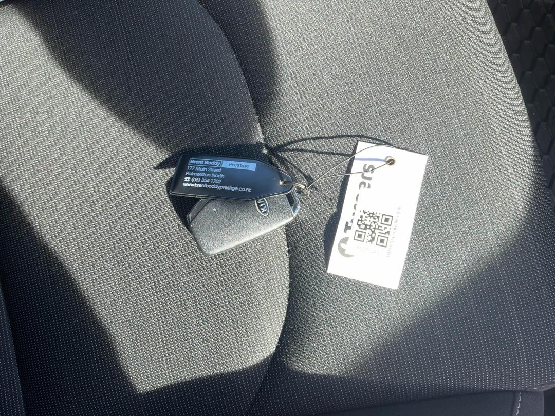 Photo '12' of KIA Cerato LX