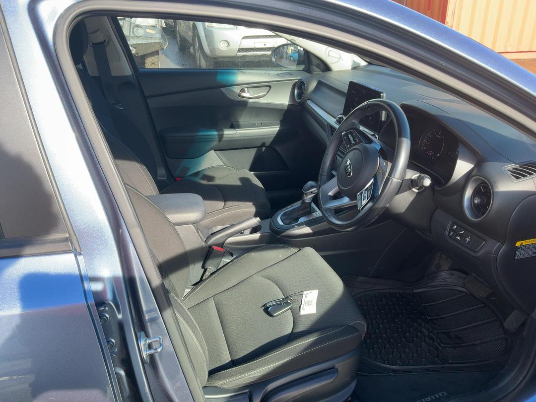 Photo '15' of KIA Cerato LX