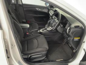 Photo '16' of KIA Cerato