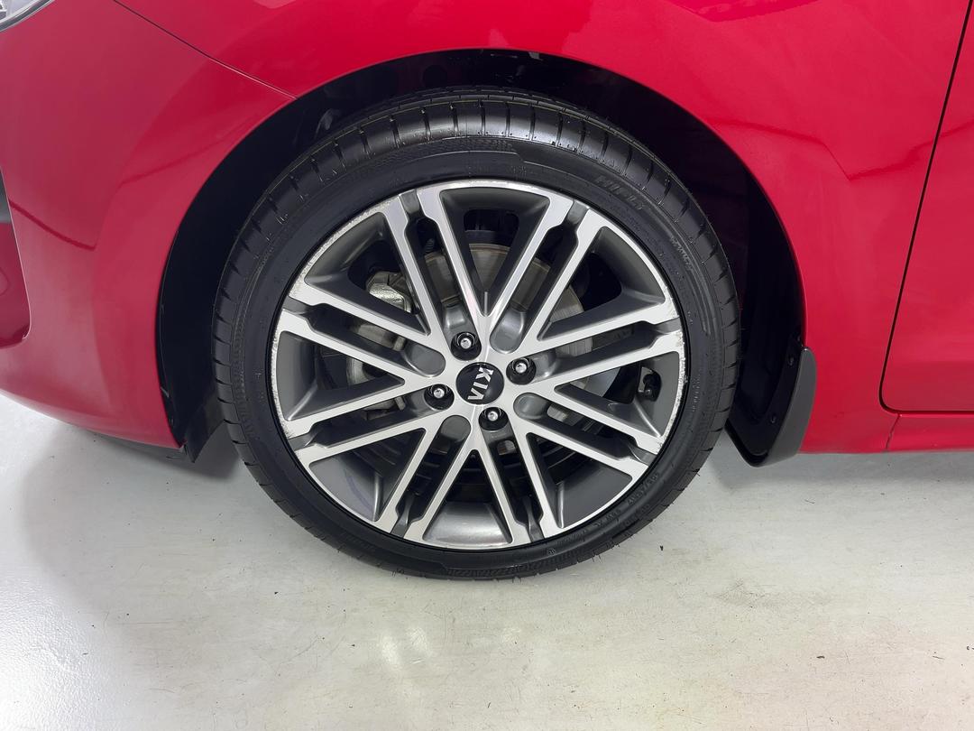 Photo '10' of KIA RIO