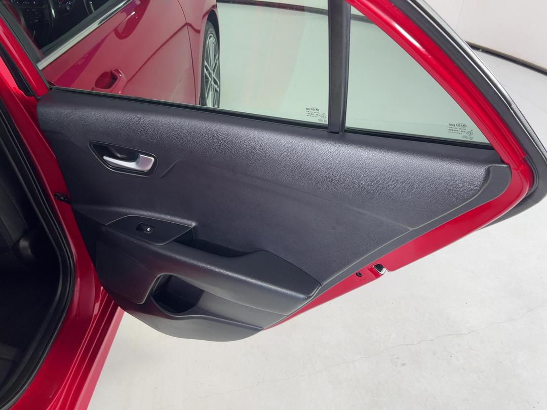 Photo '19' of KIA RIO