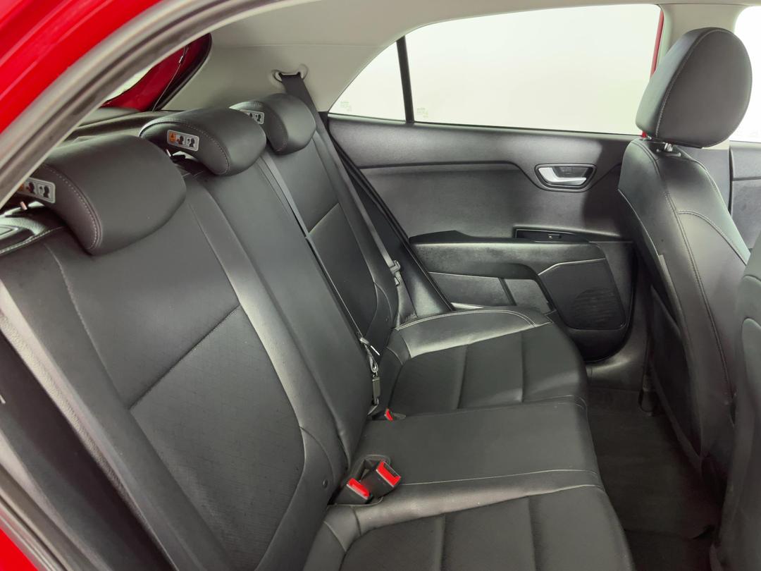 Photo '20' of KIA RIO