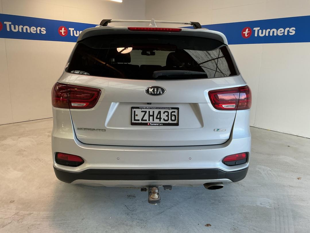 Photo '6' of KIA Sorento