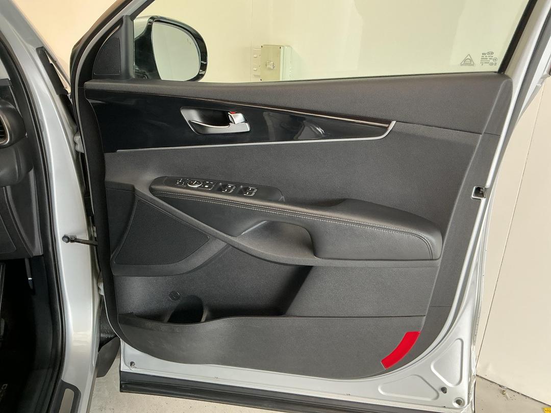 Photo '15' of KIA Sorento