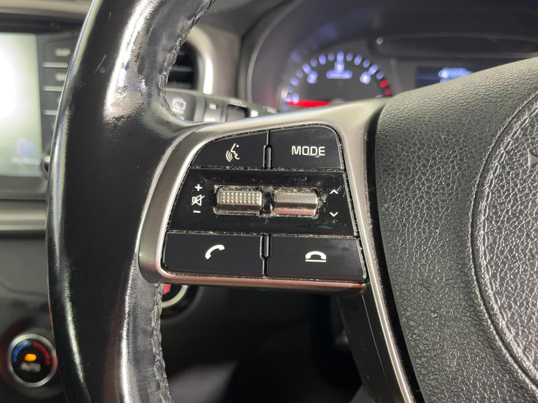 Photo '23' of KIA Sorento