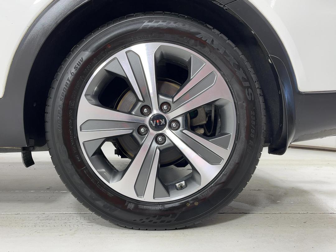 Photo '11' of KIA Sorento