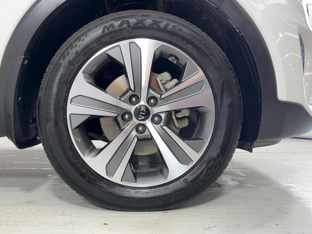 Photo '9' of KIA Sorento