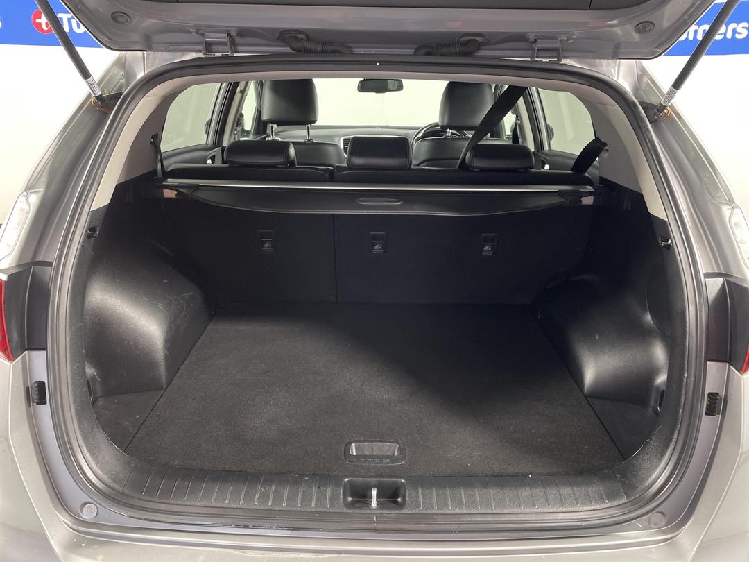 Photo '14' of KIA Sportage