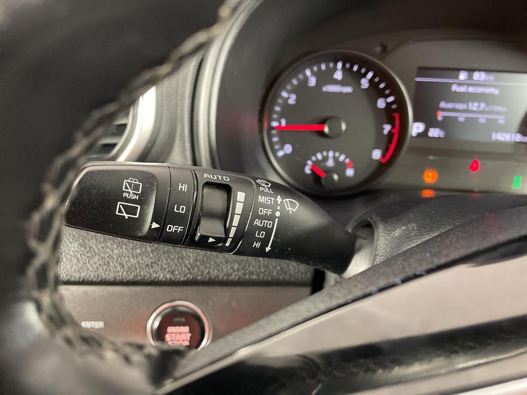 Photo '32' of KIA Sportage