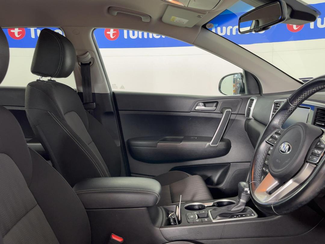 Photo '16' of KIA Sportage