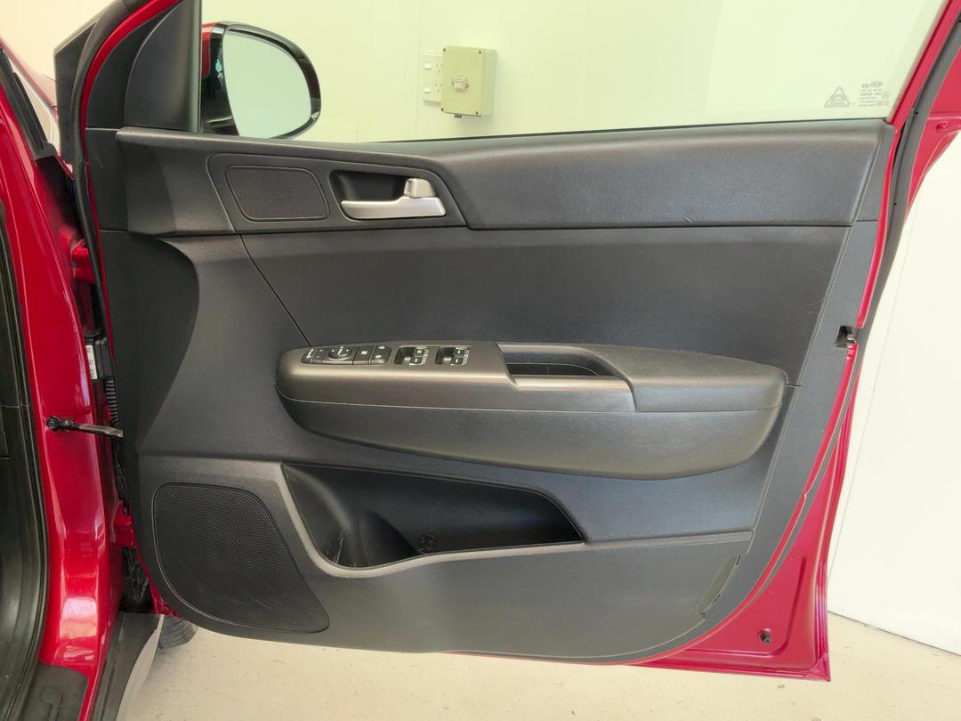 Photo '15' of KIA Sportage