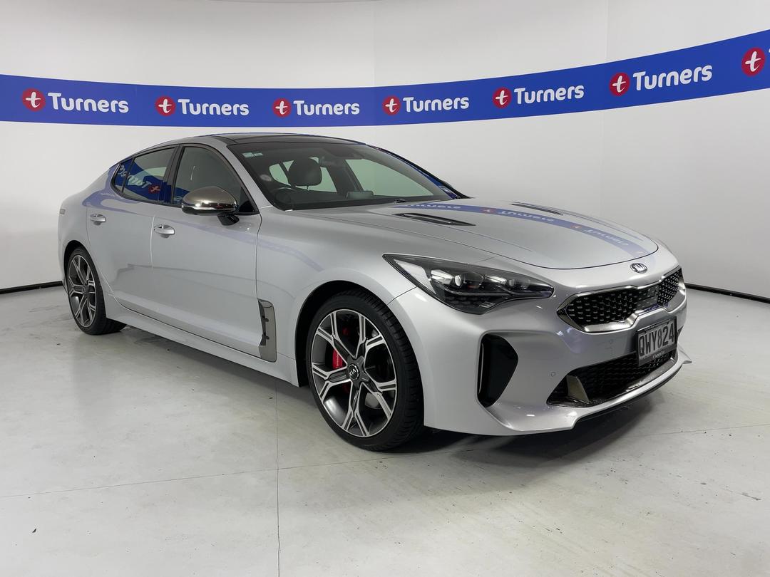 Photo '1' of KIA Stinger