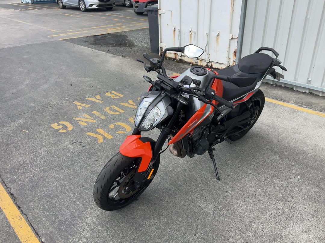 Photo '4' of KTM 790 Duke Photo '4' of KTM 790 Duke