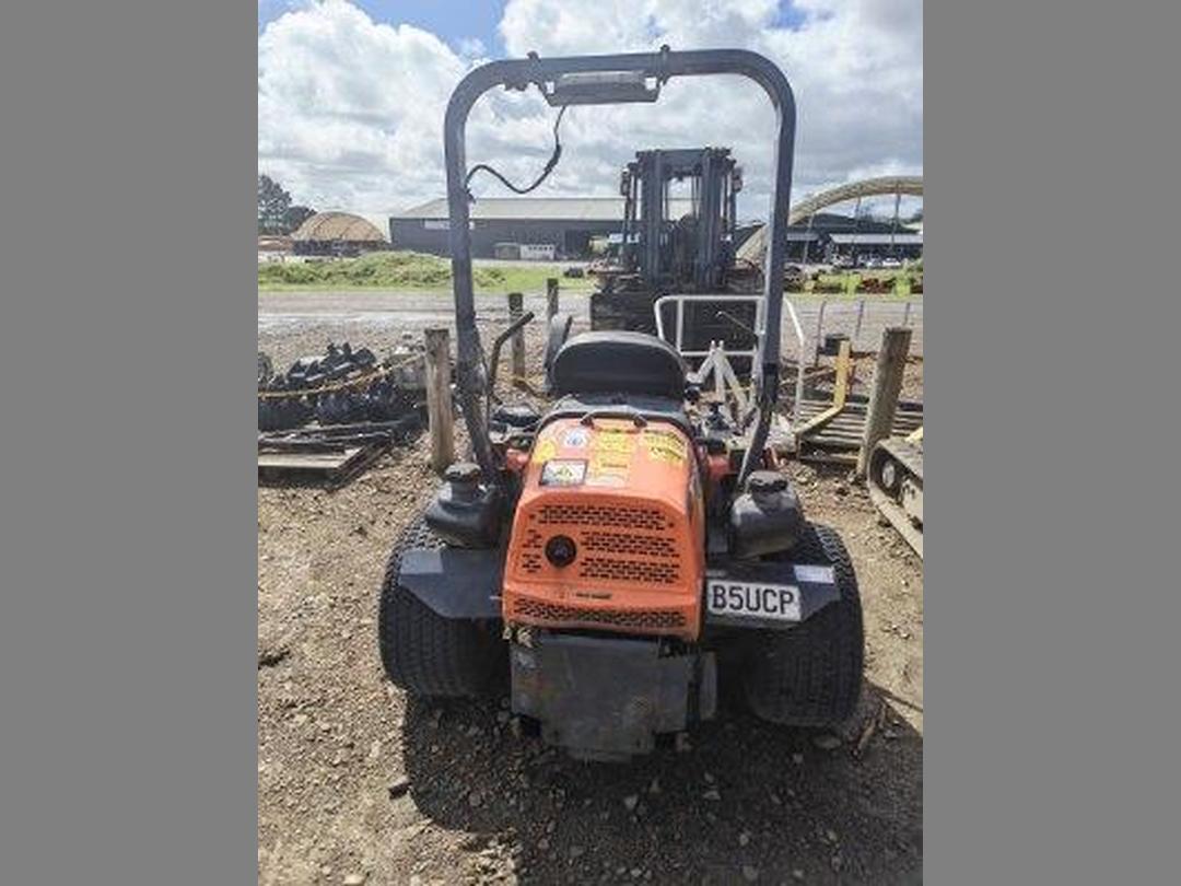 Photo '1' of Kubota ZD1221R Mower