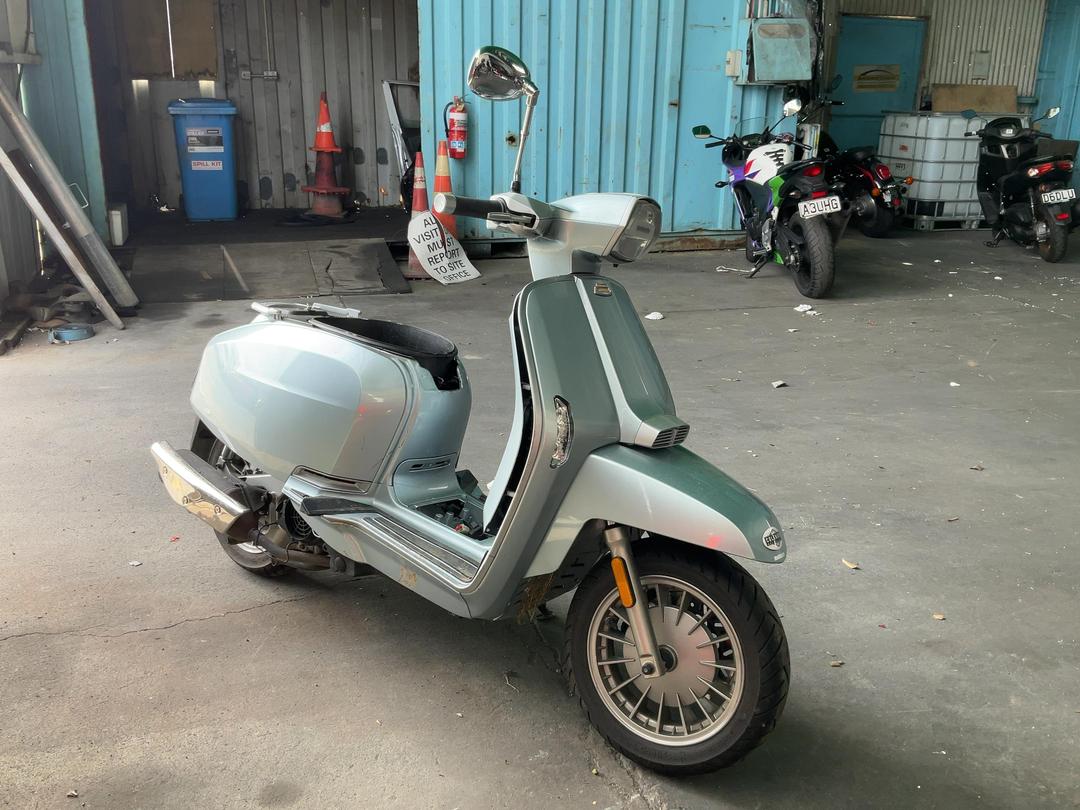 Photo '2' of LAMBRETTA V200 SPECIAL