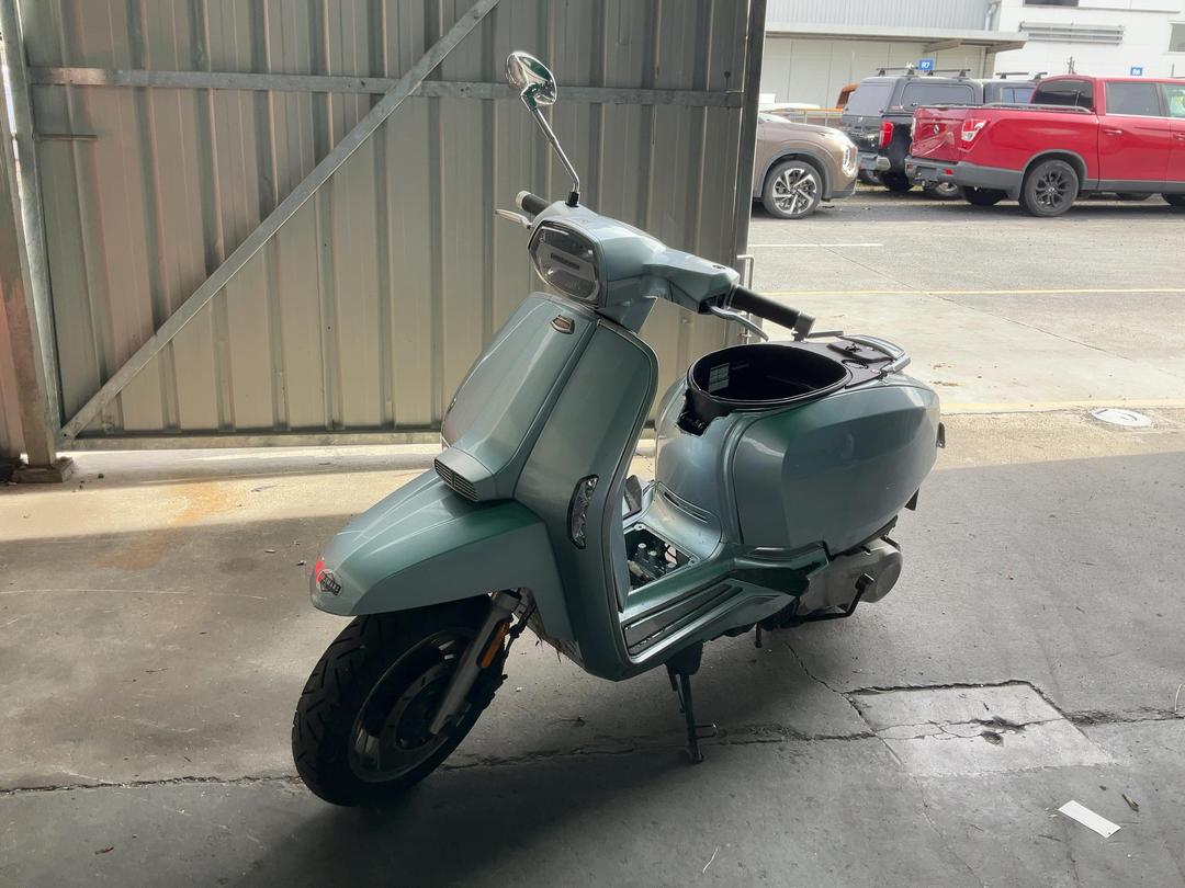 Photo '4' of LAMBRETTA V200 SPECIAL