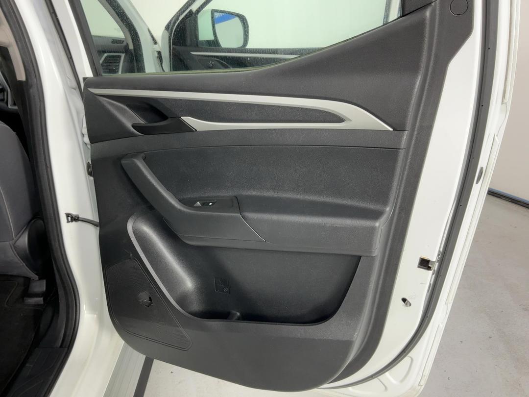 Photo '19' of LDV T60