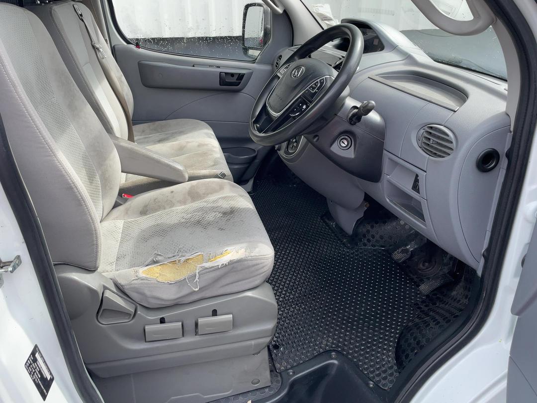 Photo '16' of LDV V80