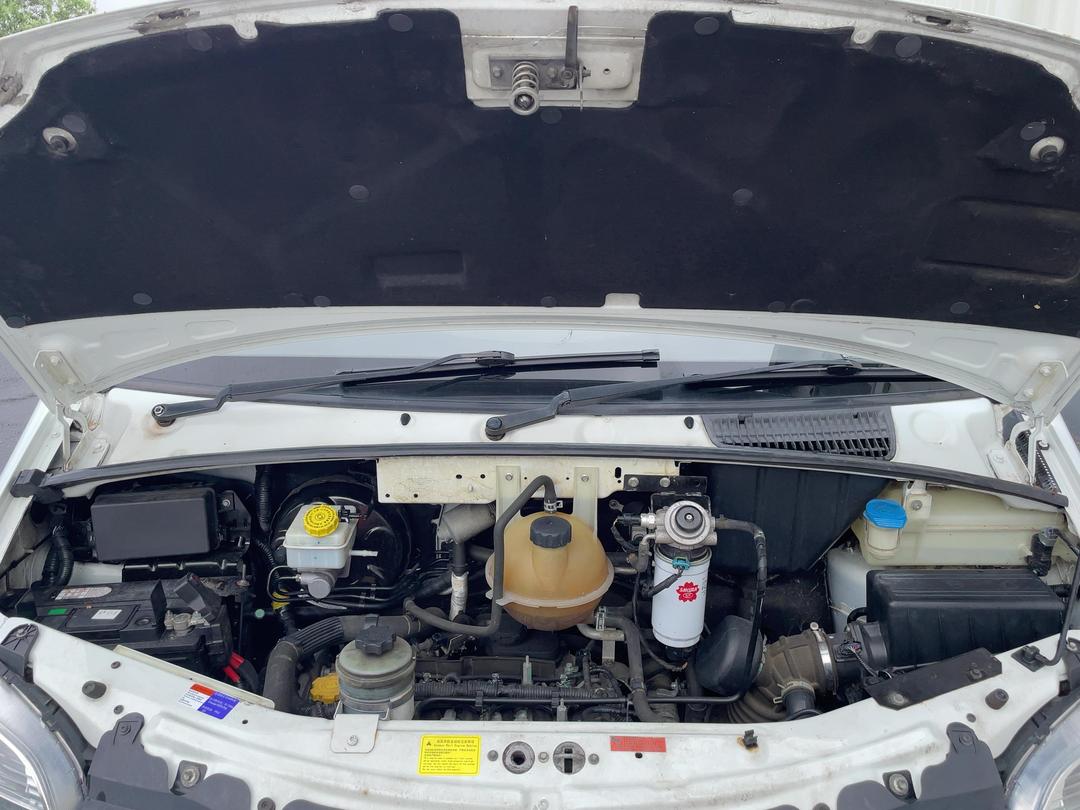 Photo '13' of LDV V80