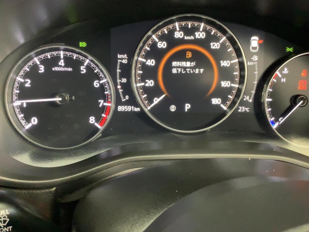 Photo '21' of Mazda CX-30