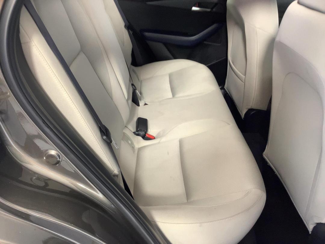 Photo '20' of Mazda CX-30