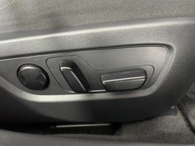 Photo '27' of Mazda CX-30