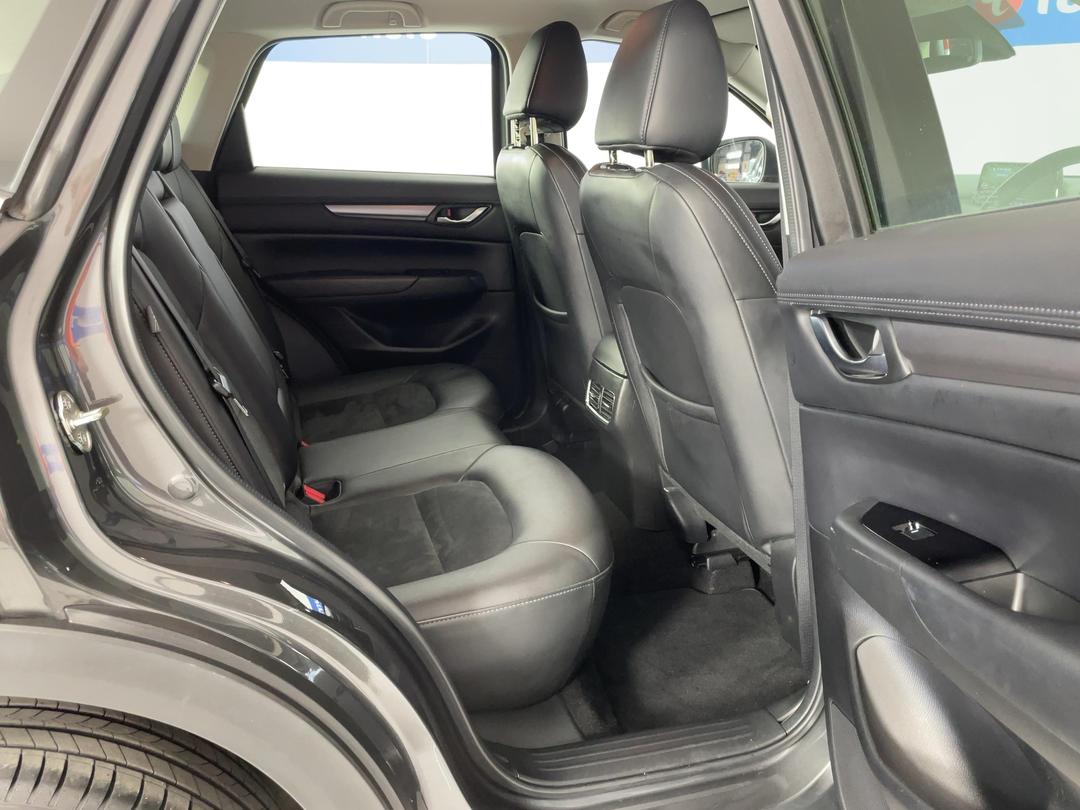Photo '20' of Mazda CX-5