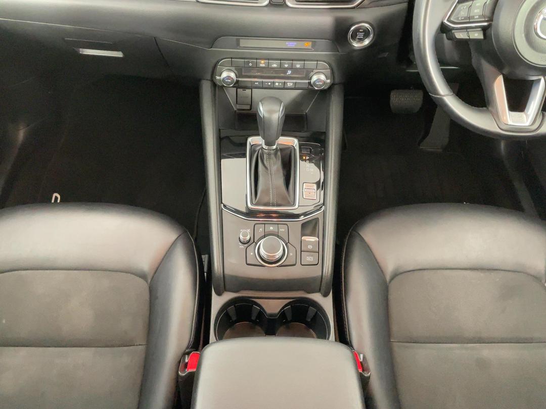 Photo '18' of Mazda CX-5