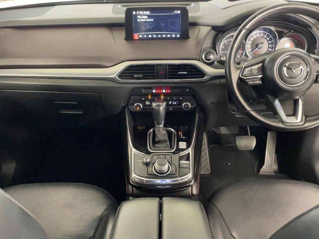 Photo '17' of Mazda CX-9