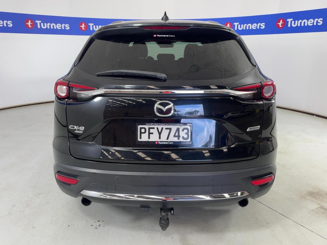 Photo '6' of Mazda CX-9