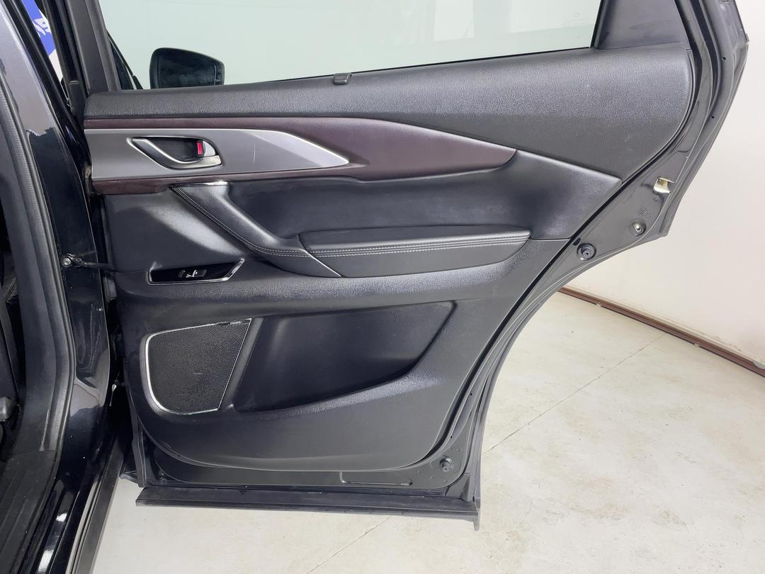 Photo '19' of Mazda CX-9