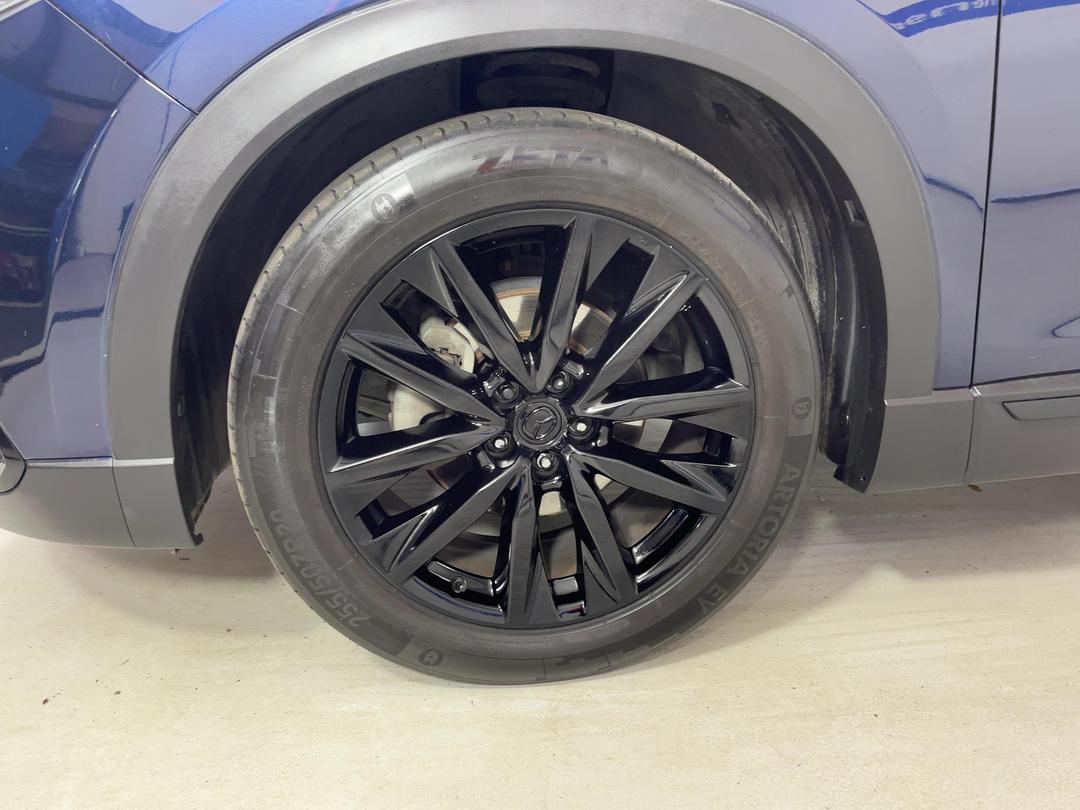 Photo '10' of Mazda CX-9