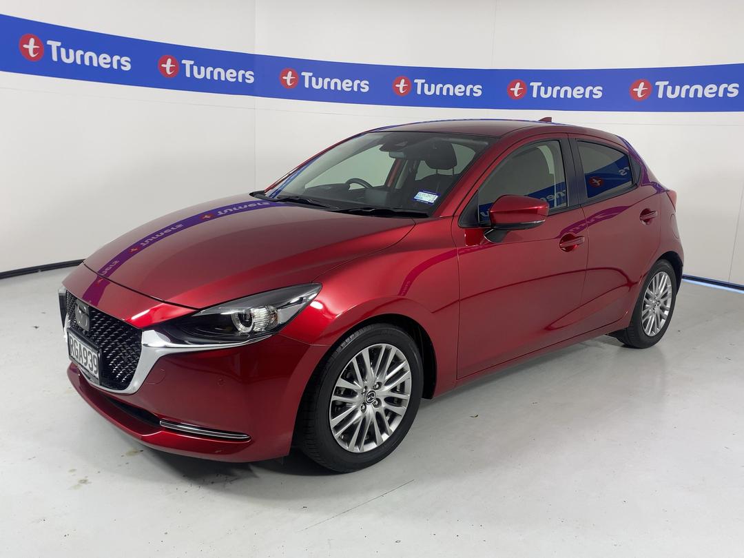 Photo '4' of Mazda Mazda2