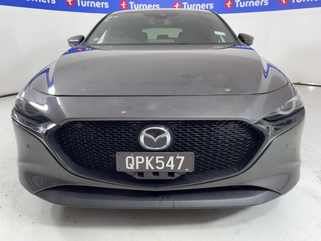 Photo '2' of Mazda Mazda3