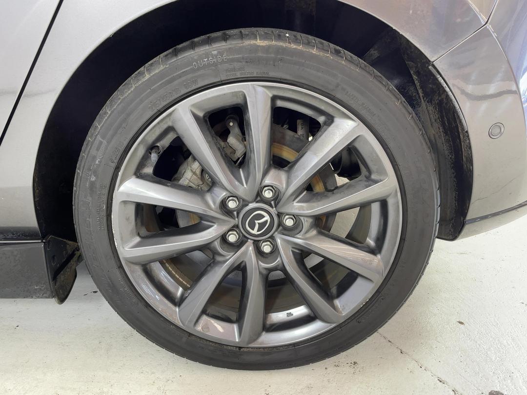 Photo '11' of Mazda Mazda3
