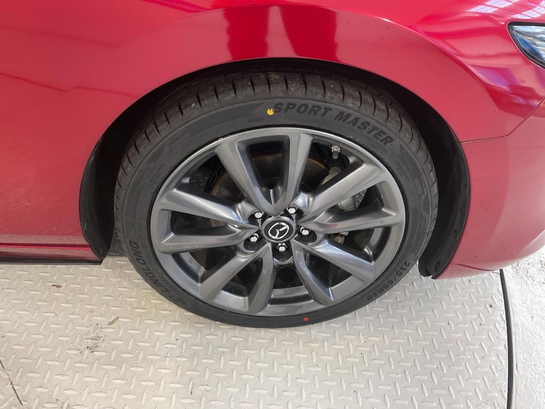 Photo '9' of Mazda Mazda3