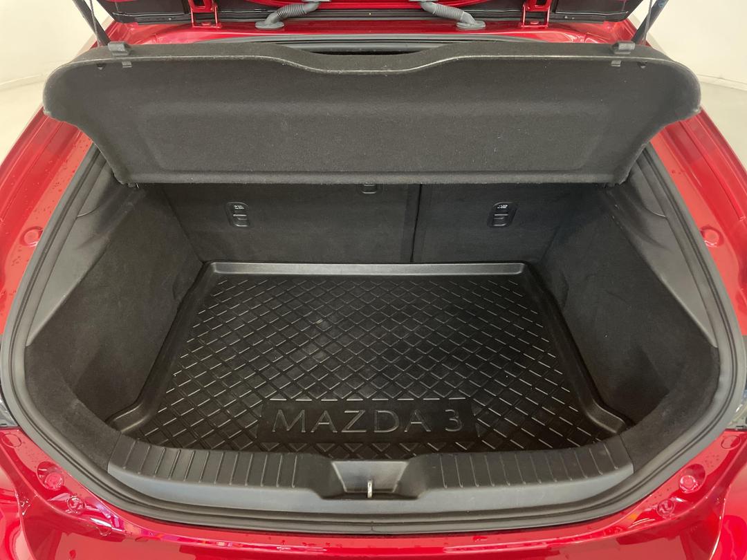 Photo '14' of Mazda Mazda3