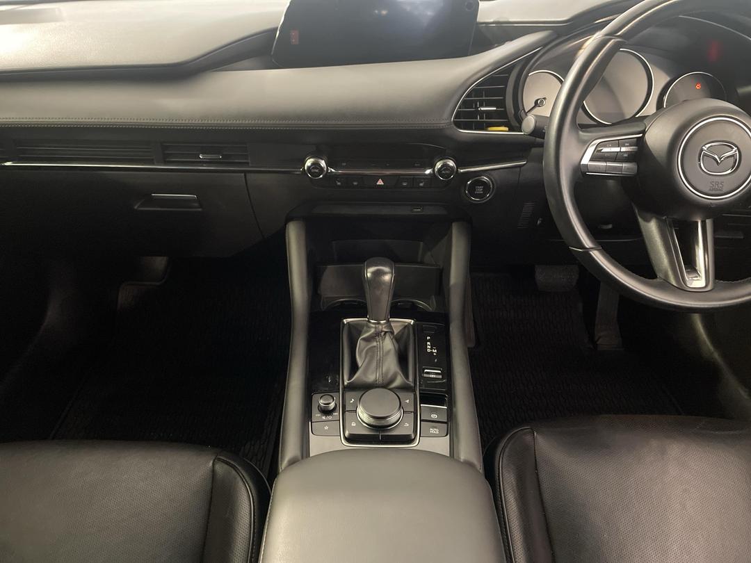 Photo '18' of Mazda Mazda3