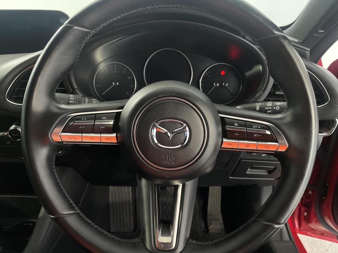 Photo '28' of Mazda Mazda3