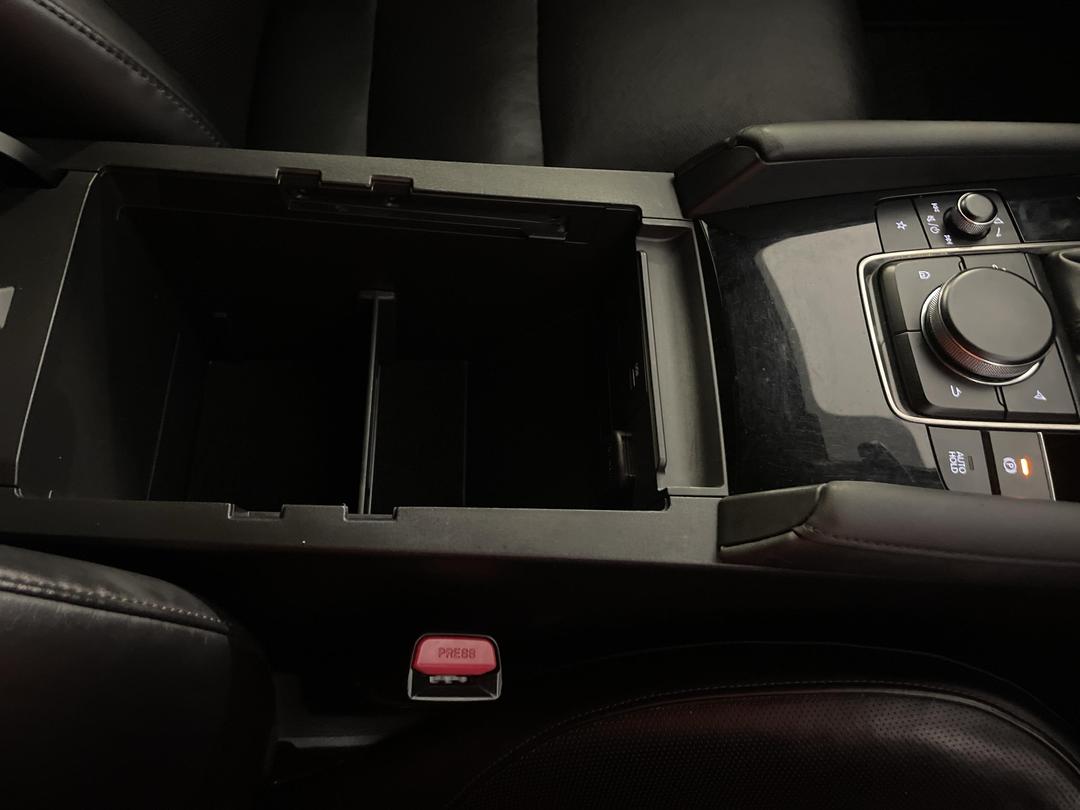 Photo '33' of Mazda Mazda3