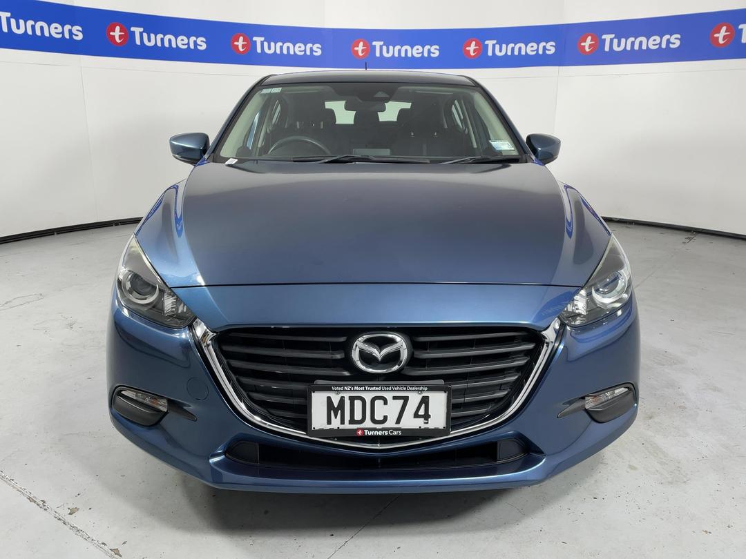 Photo '2' of Mazda Mazda3