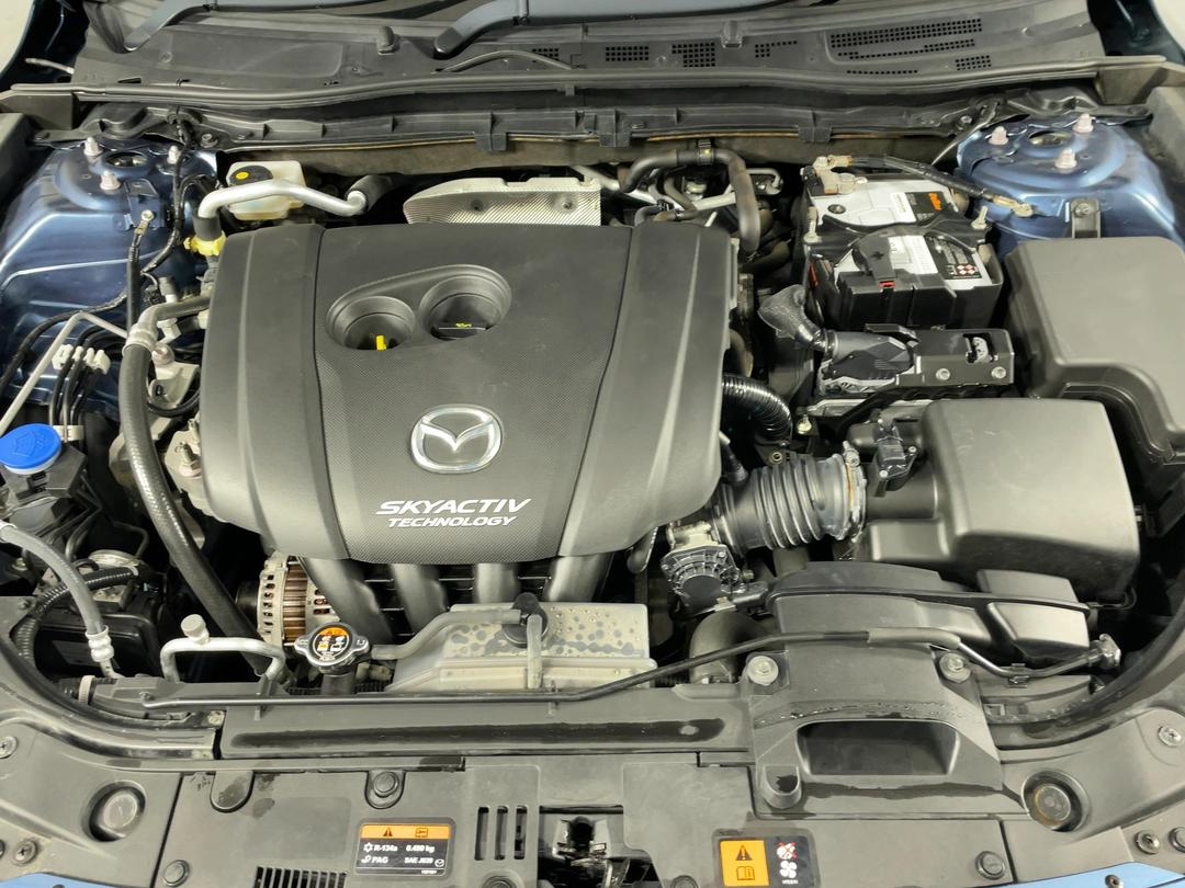 Photo '13' of Mazda Mazda3