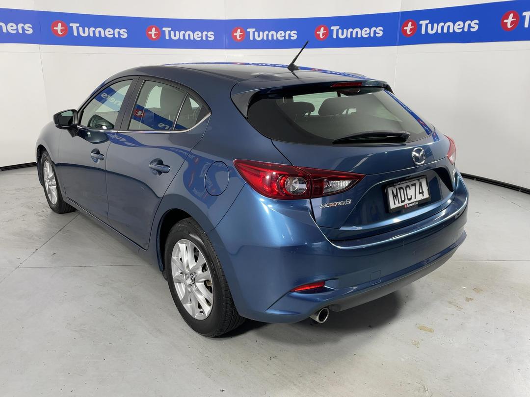 Photo '5' of Mazda Mazda3